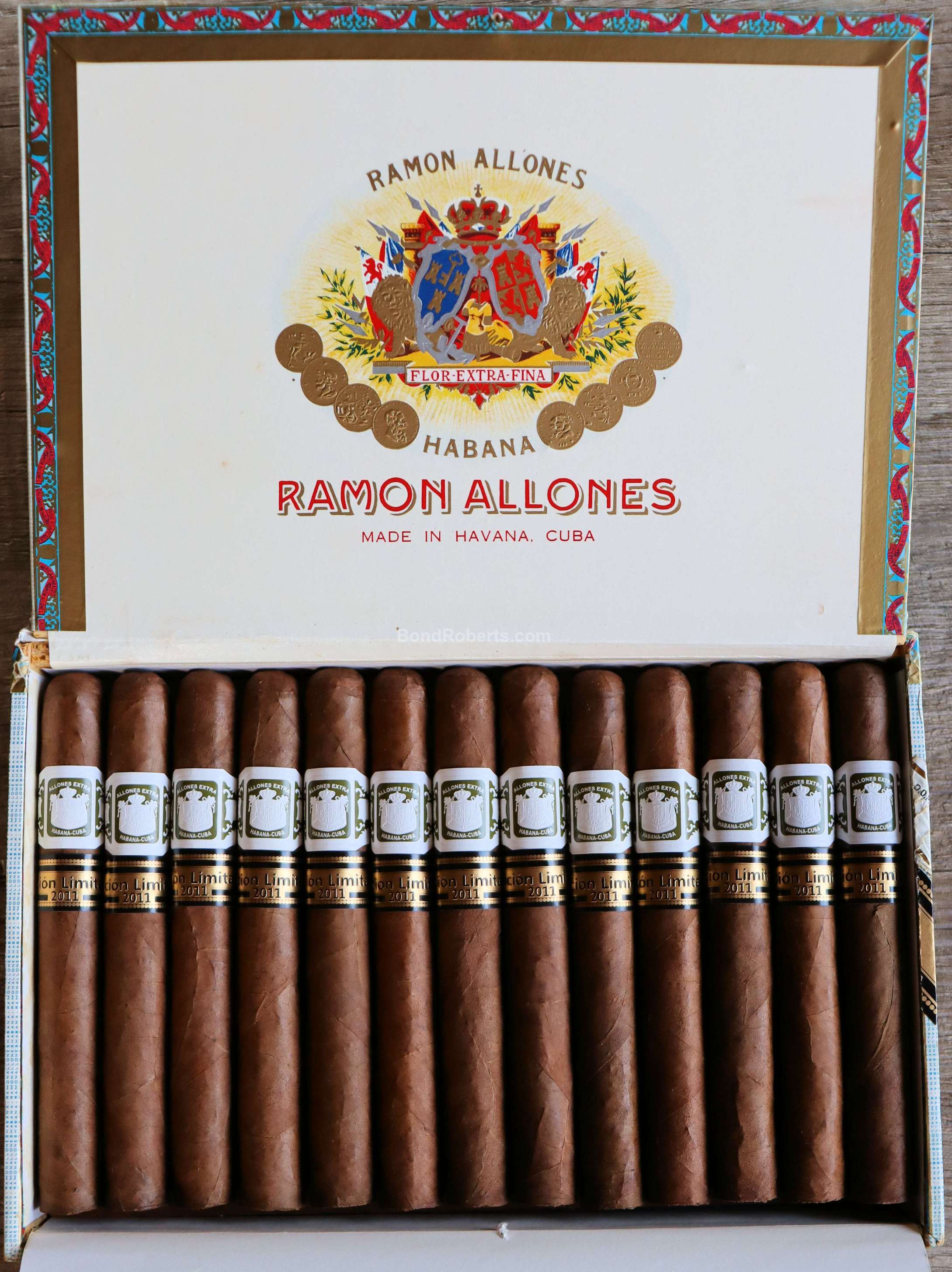 Ramón Allones Allones Extra 2011
