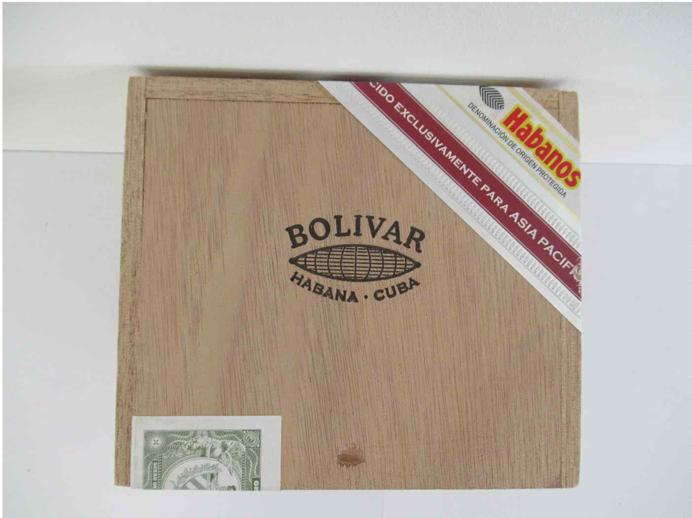 Bolívar Short Bolivar Edición Regional Asia Pacifico 2008 Slide Lid Box