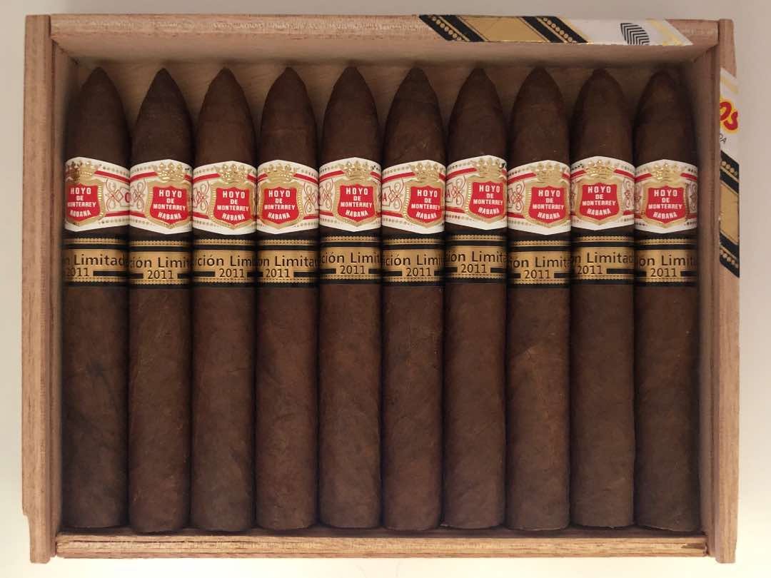 Hoyo de Monterrey Short Hoyo Pirámides 2011