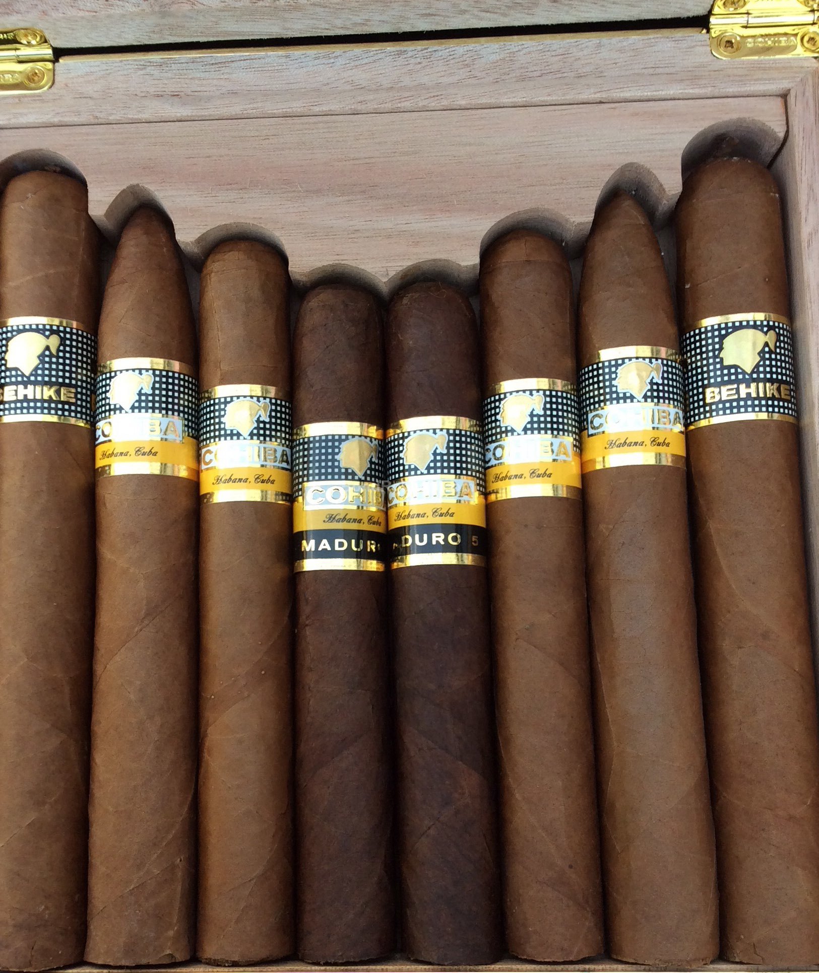 Cohiba Selección Aniversario Travel Humidor 2016 50th Anniversary